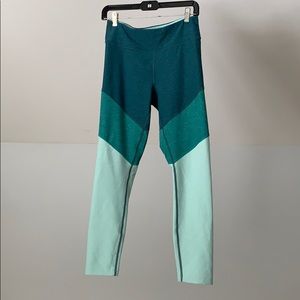 Outdoor Voices Pants - Outdoor Voices 7/8 Springs Leggings Medium Outdoor Voices Pants - Outdoor Voices 7/8 Springs Leggings Medium